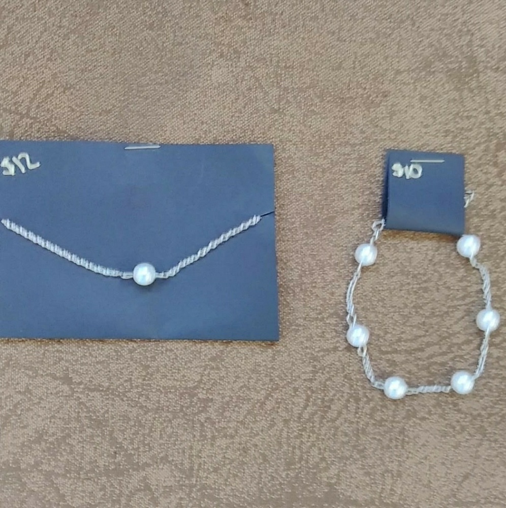 Necklace Set